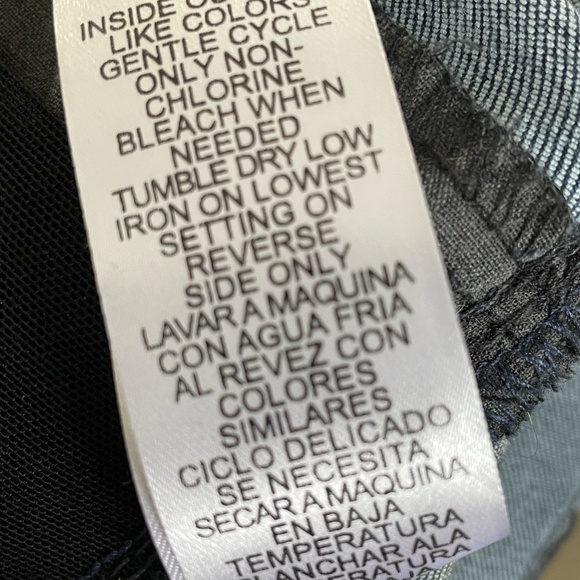 Democracy Jeans Distressed Dark Wash 10P - Picture 5 of 7